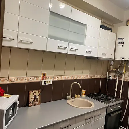 Apartment Popesti-leordeni *