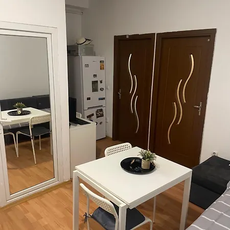 Appartement Popesti-leordeni *